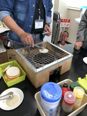 『銚子電鉄　ぬれ煎餅駅』でぬれせん手焼き体験🍘のイメージ画像