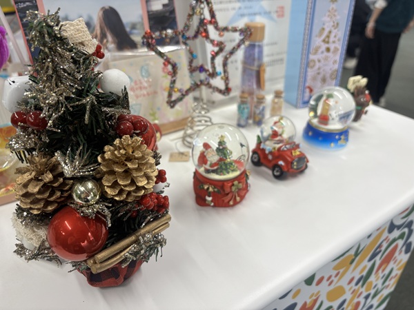 クリスマス飾りつけ🎄のイメージ画像